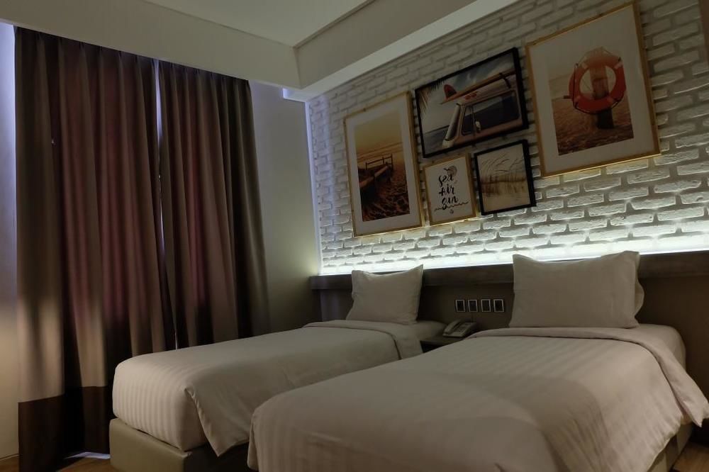 Expressia Hotel Макасар Экстерьер фото